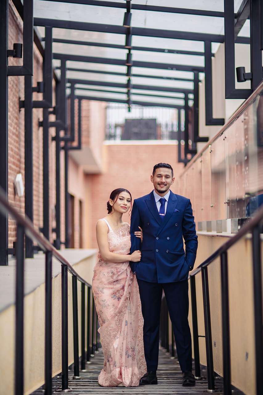 entdecken sie stilvolle und elegante outfits für hochzeitsgäste – perfekte inspirationen für jeden dresscode und anlass.